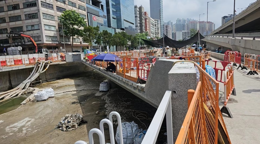 香港翠平河GRC掛板工程